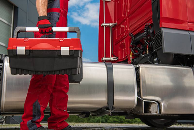 Herramienta Básica que todo Camionero debe portar en Carretera