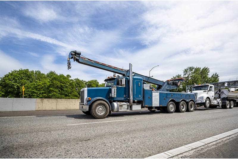 Calling for towing services is the terror of every trucker
